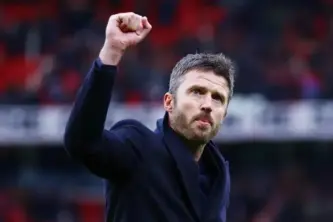 Carrick Revives Man United With Simple Play